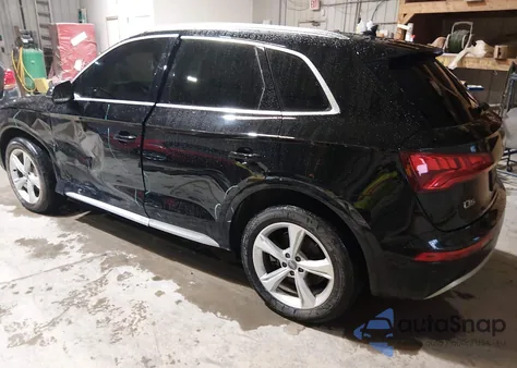 2020 Audi Q5 Premium 45 Tfsi Quattro S Tronic z USA, uszkodzony, nr VIN WA1ANAFYXL2010496